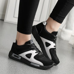 Women's Casual Flat Sneakers