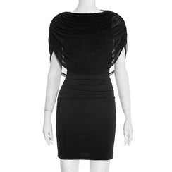 Enges Damenkleid aus Mesh-Gewebe